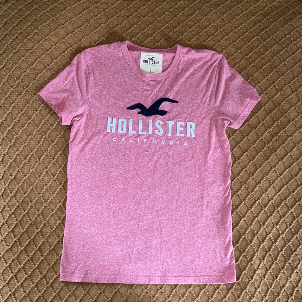 Pink Hollister T-shirt